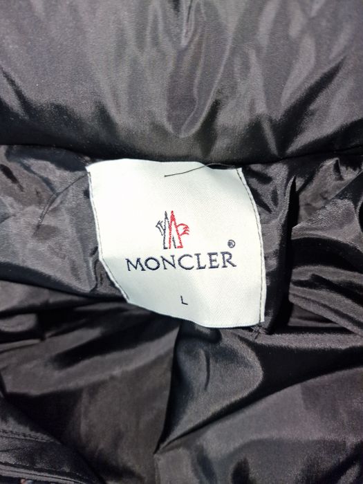 Geaca moncler tip puffer