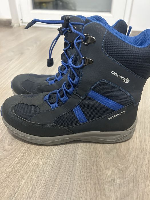 Апрески / Ботуши Geox