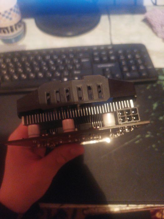 продаю gtx550 ti