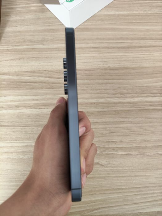 Продаю Samsung A55 на 256 гб