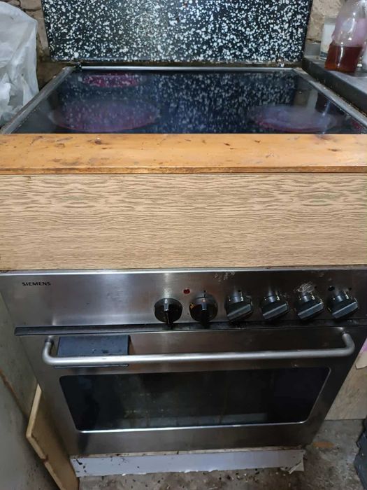 Фурна и котлони за вграждане Simens