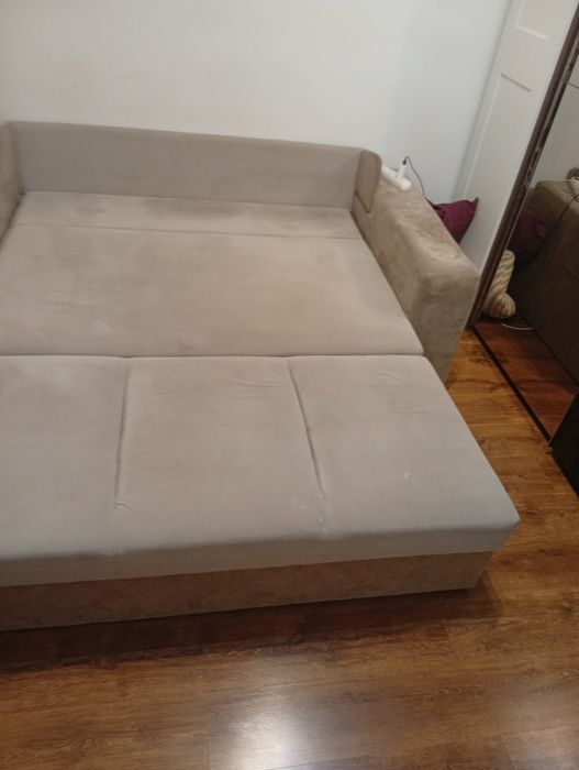 Vand canapea care se face pat 160x 200