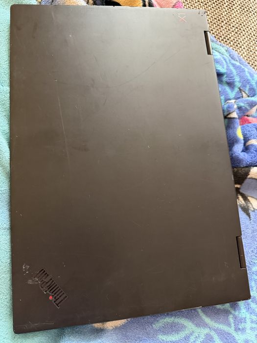 Vand laptop Lenovo Thinkpad Yoga X1
