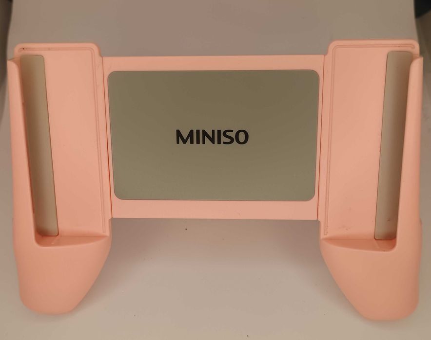 джойстик,стойка за телефон