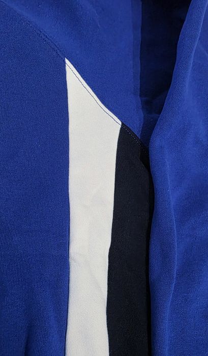 Оригинален LACOSTE суичър