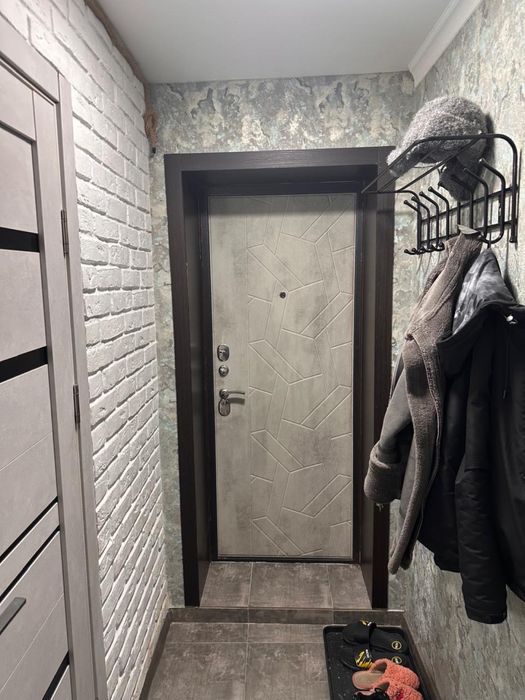 Сдам двухкомнатную