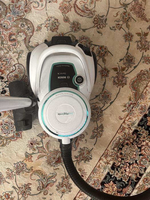 Пылесос Bosch Serie 6