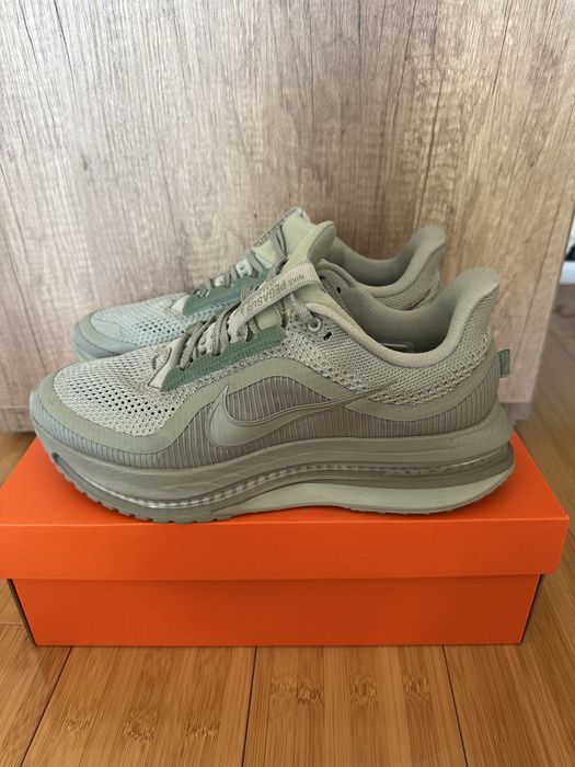 Nike Pegasus Premium 43