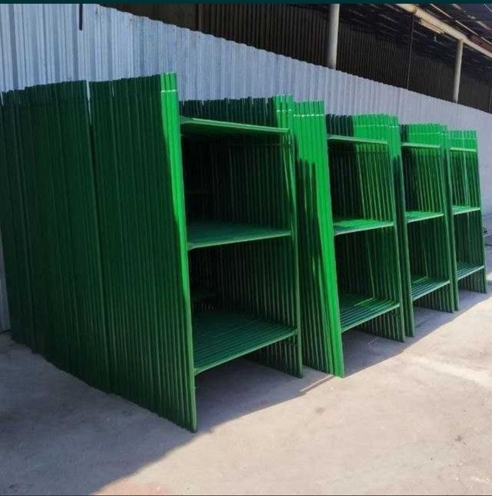 Леса стойки доски