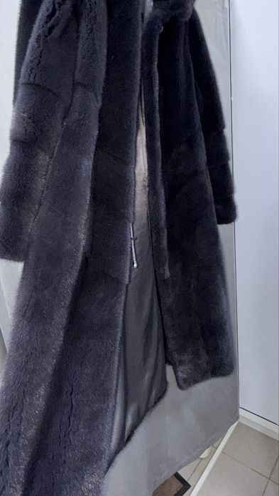 Продам Шубу новая