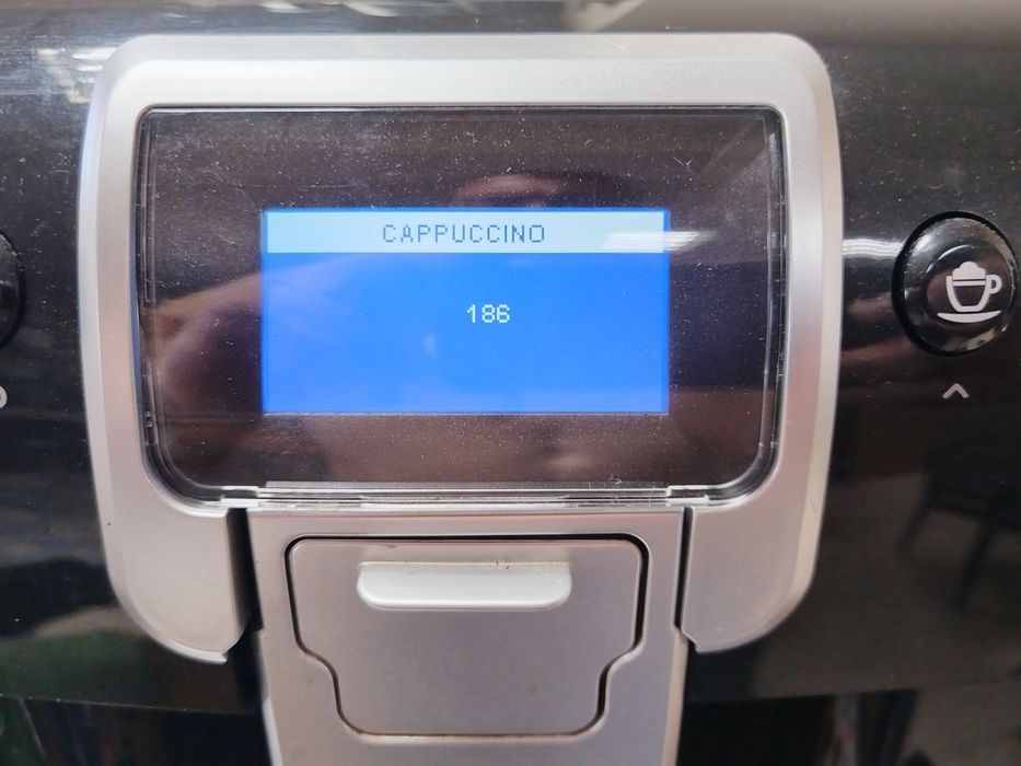 Кафемашина Saeco Royal One Touch Cappuccino