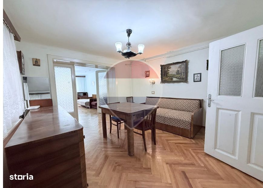 Apartament spațios-Zona Ultracentrală-Ideal studenti sau cupluri