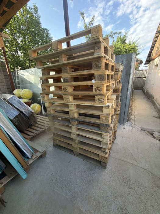 Паллеты продам срочно,