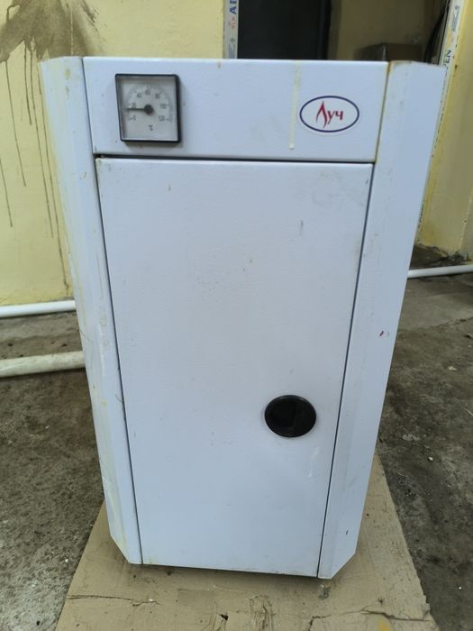 Продам котел напольный б/у на 80 кв