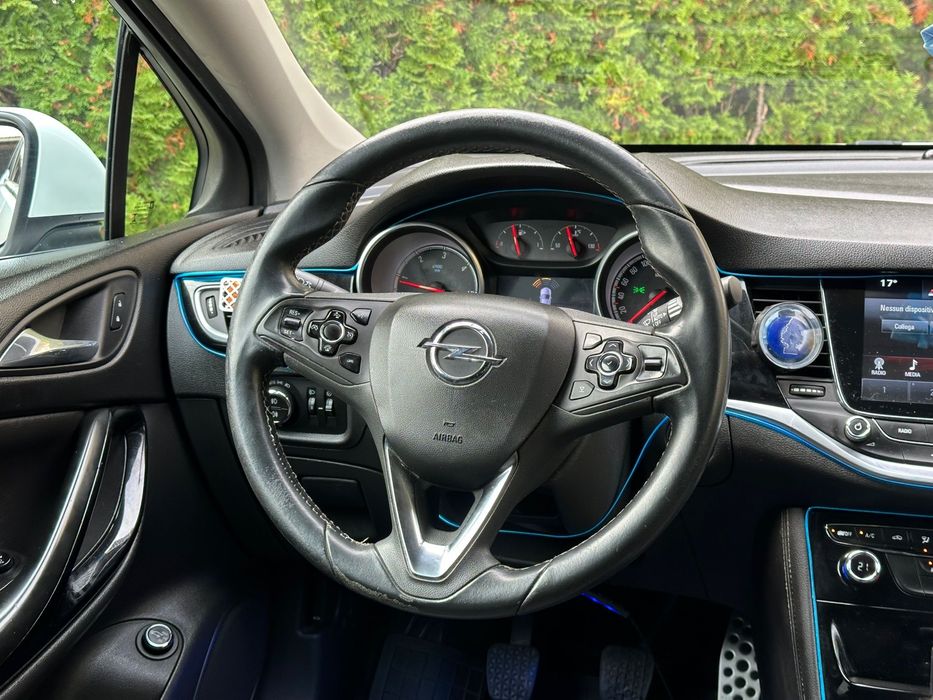 Dezmembrez opel astra k  1.6 DTh  136 cp euro 6  an 2021