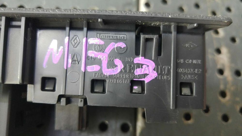 Butoane reglaj faruri renault megane 3 648450001r 648450007r