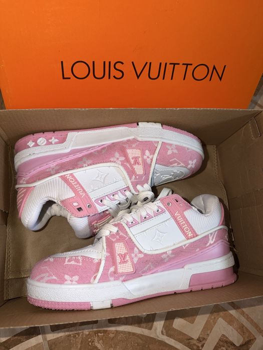 Louis Vuitton TRAINERS