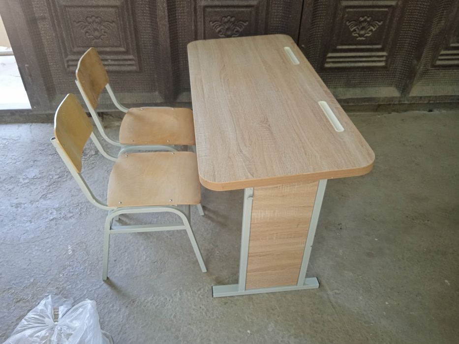 Maktab partalari tayyorlaymiz