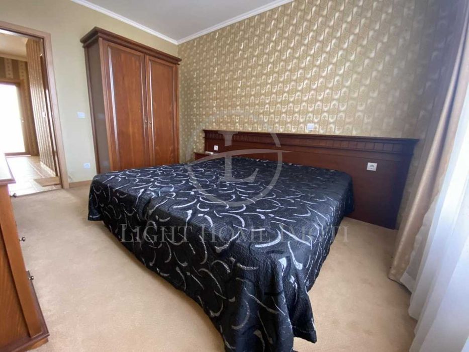 Продава се Тристаен апартамент в Пловдив, Кършияка - 117 кв.м за 1800 €/кв.м - Снимка #4