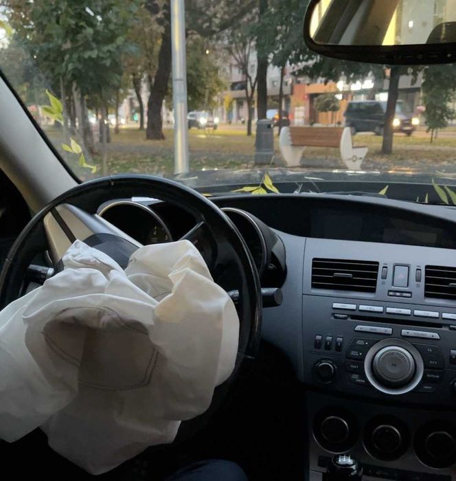 MAZDA 3 2009 — imagine 5