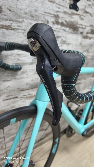 Карбонов шосеен велосипед Bianchi Specialissima CV Disc Ultegra | 57