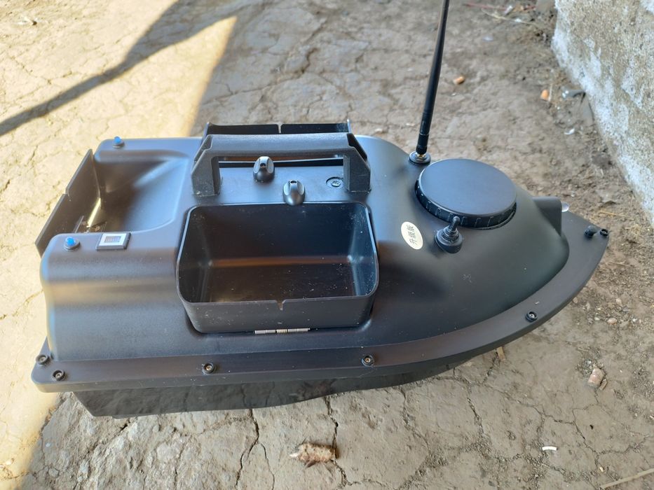 Navomodel plantat cu gps