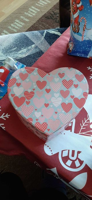 Кутия с  любовни папируси за подарък