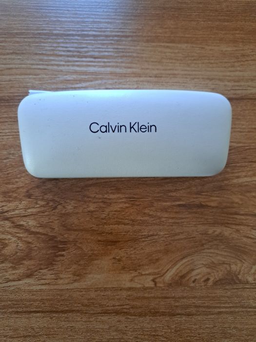 Дамски слънчеви очила Calvin Klein