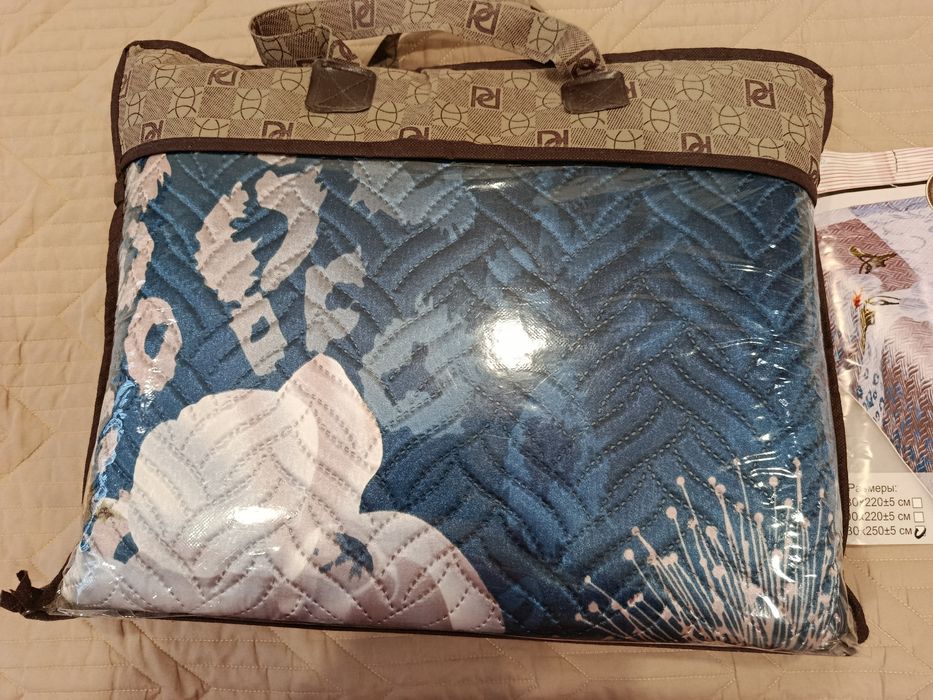 Покрывало на кровать