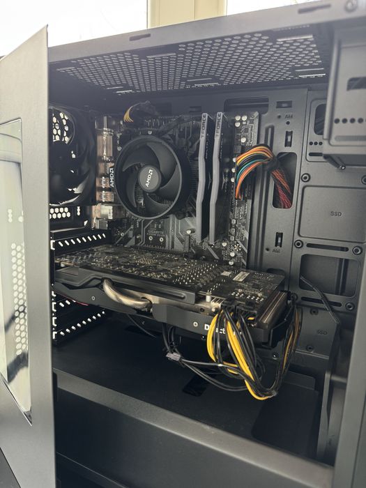 Vând/Schimb PC Gaming Ryzen 5, 8 GB DDR4