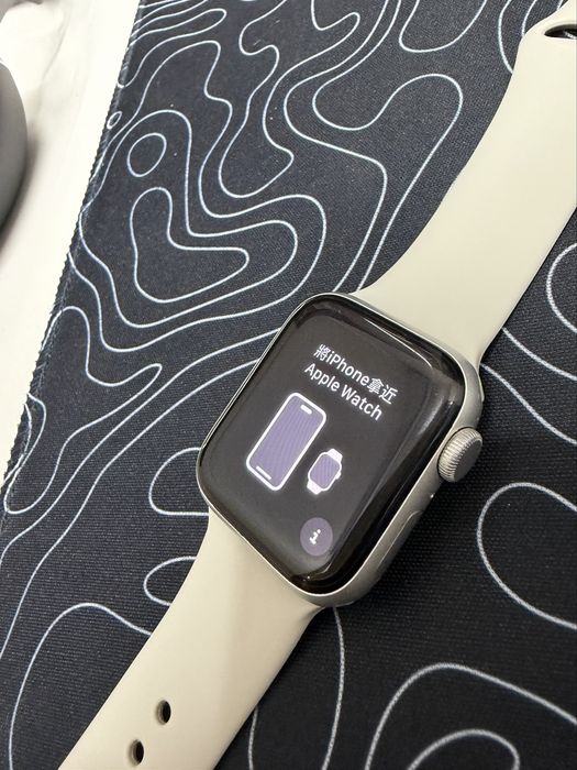 продаю apple watch se gen 3