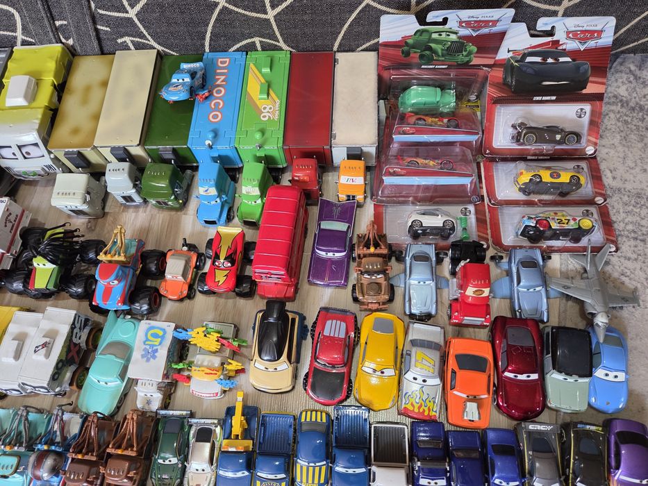 Masinute disney cars metalice