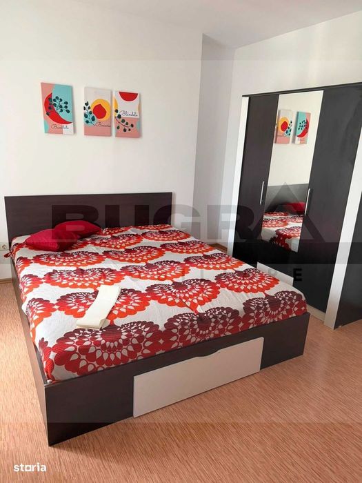 Apartament 3 camere, 2 bai, 96mp, loc de parcare, zona Campului — fotografia 1