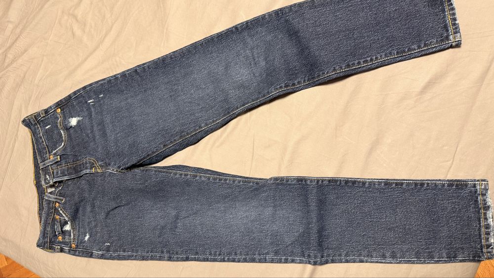 Дънки Levi’s нови