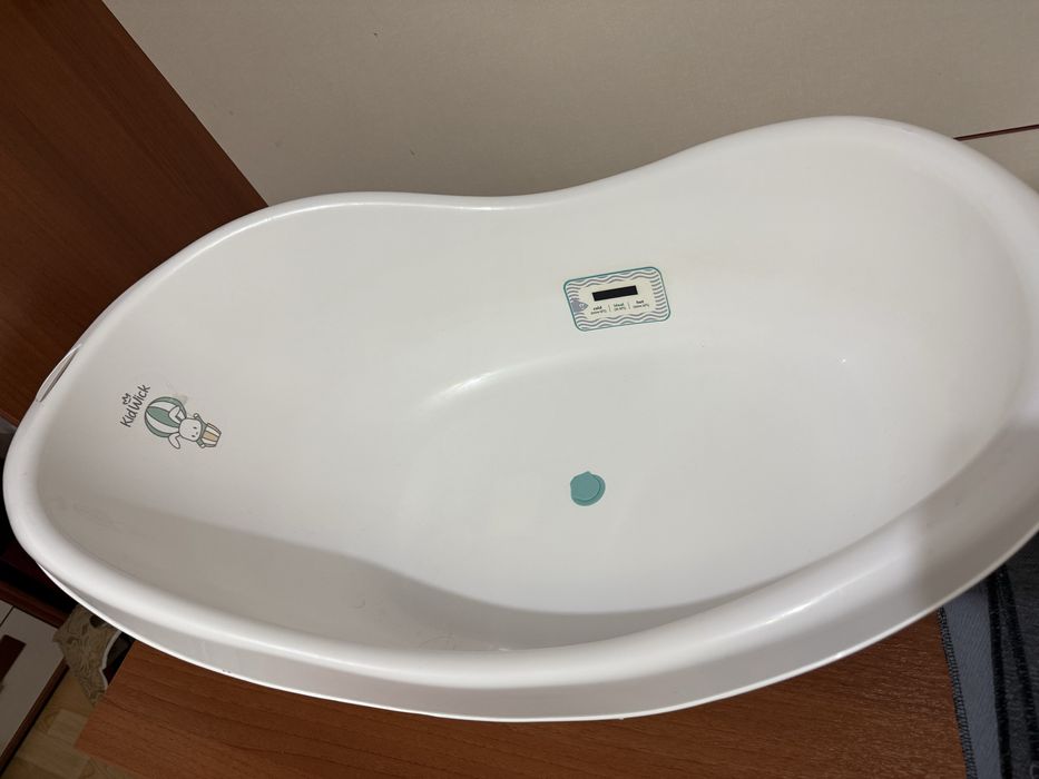 Продам детскую ванночку
