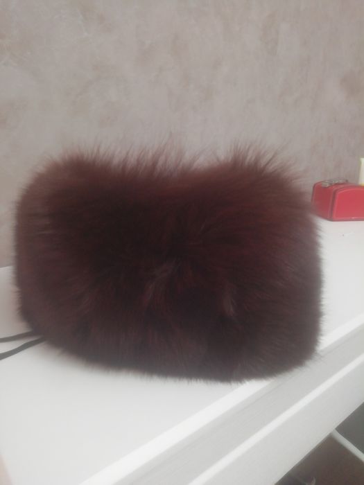 Продам женские песцовые шапки