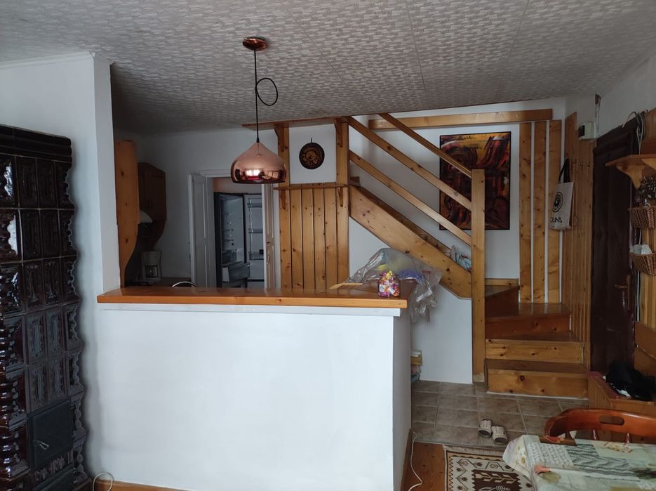 Vand apartament cu 3 camere