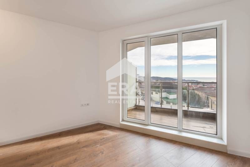 Продава се Едностаен апартамент в Варна, Виница - 45 кв.м за 1700 €/кв.м - Снимка #4