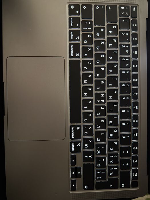 Продам macbook air 13