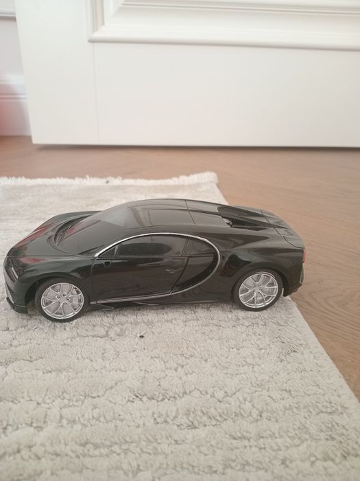 Радиоуправлаемая машинка