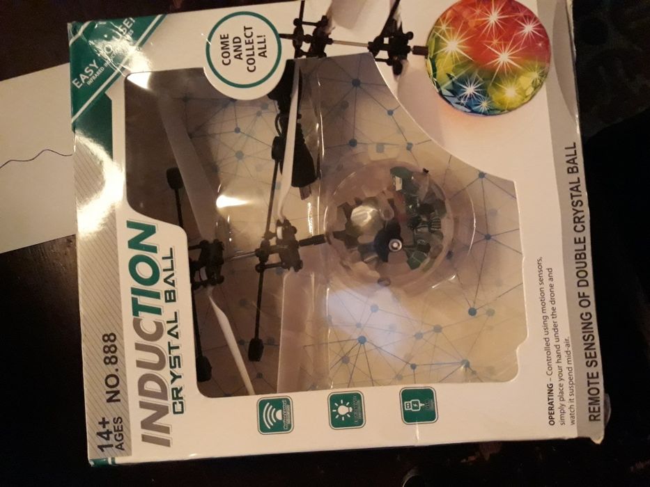 Drona elicopter cu telecomanda