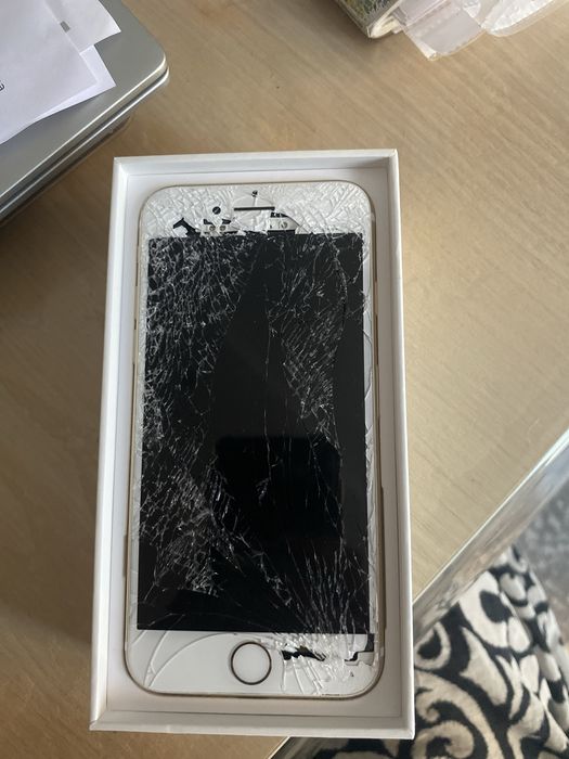 I phone 7 на запчасть