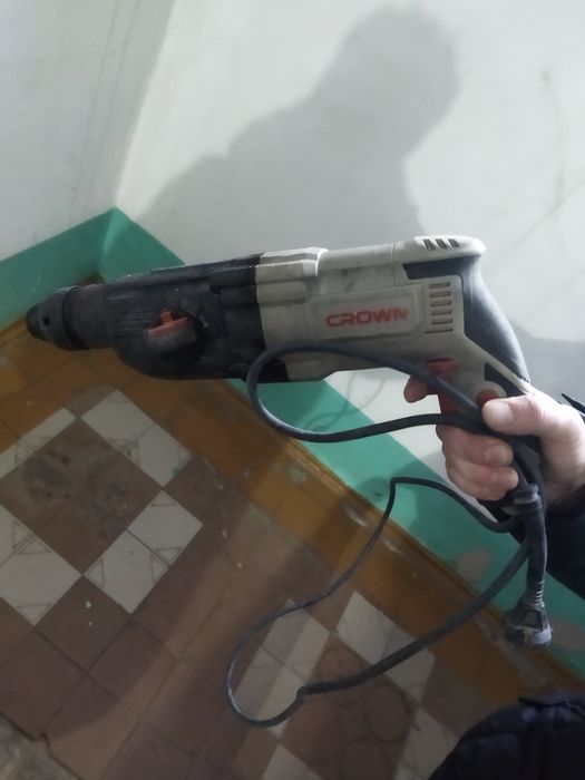 Продам перфоратор недорого