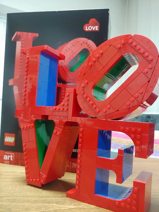 Конструктор LEGO Art - LOVE