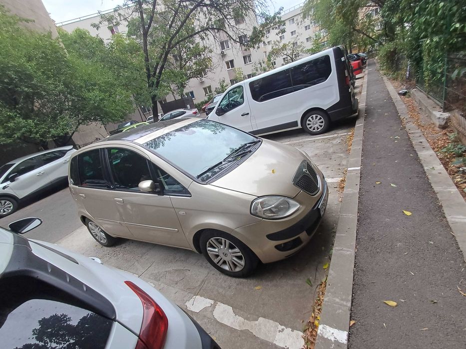 LANCIA MUSA 1.9 MULTIJET DIESEL – 2007, EURO 4, 3.200 € – negociabil