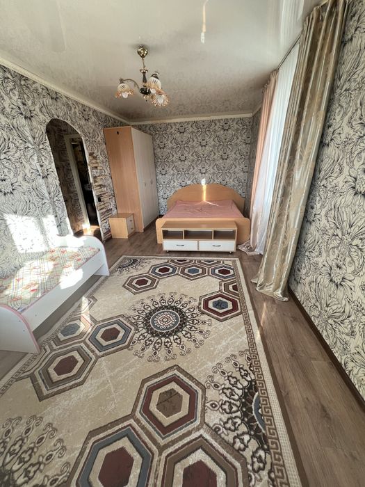 Продам 1 комн квартиру Голубой рынок