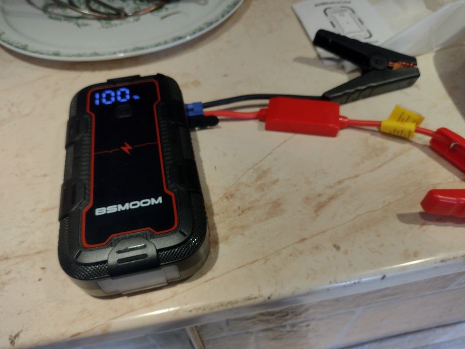 Стартерен Бустер за стартиране на автомобили