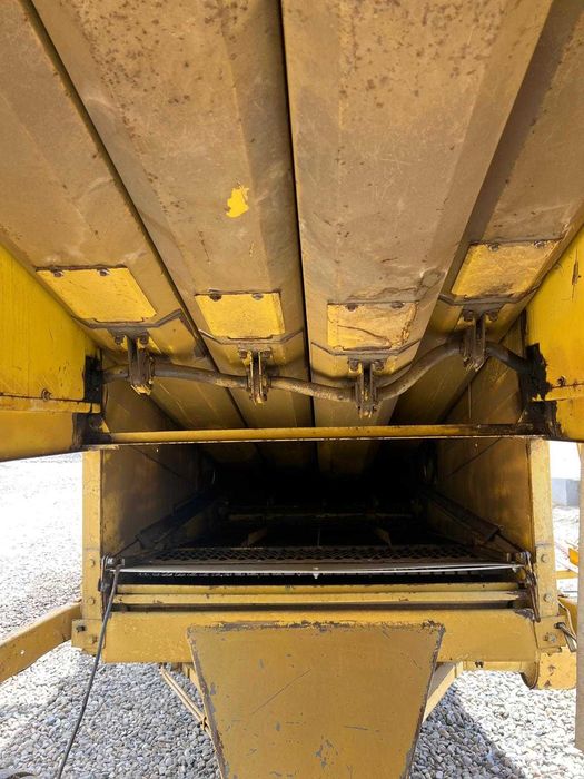 Комбайн New Holland 1530 – с хедер 3,8 м