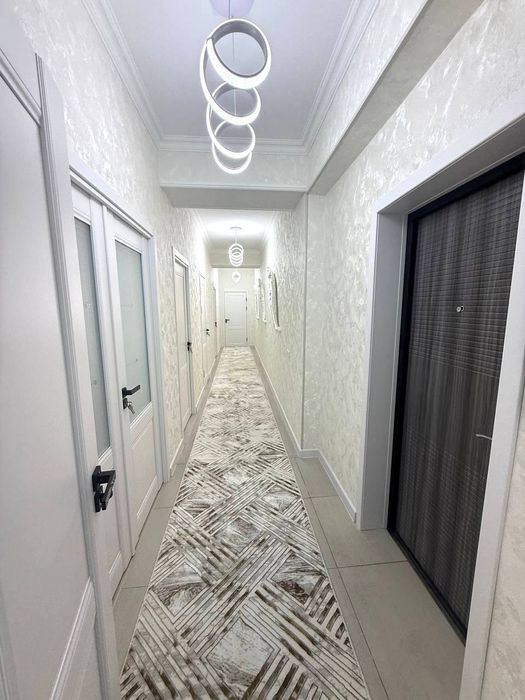 Продаётся квартира на чиланзаре 9 квартал Новостройка