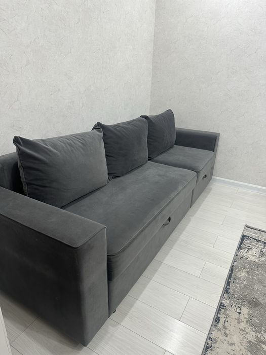 Продам диван в хорошем состояни